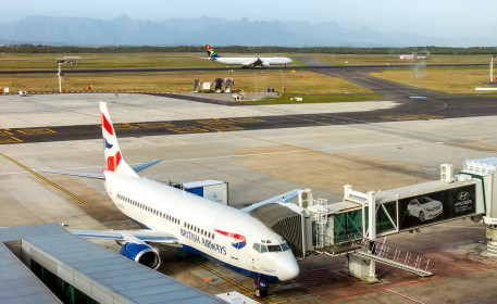  No, British Airways doesn't fly 737's to South Africa! They are leased.